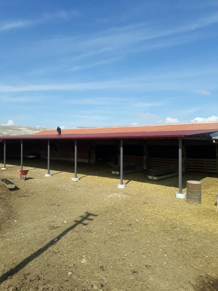 Ahır Çalışması Bozan